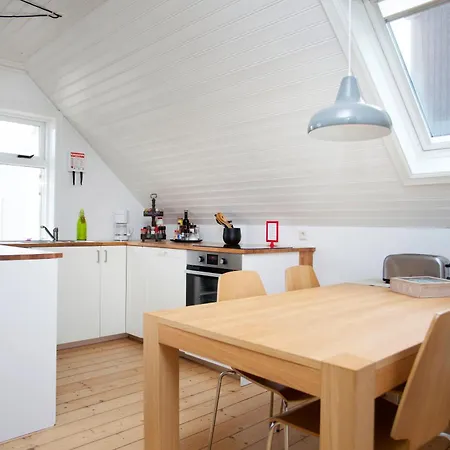 Apartment Aska